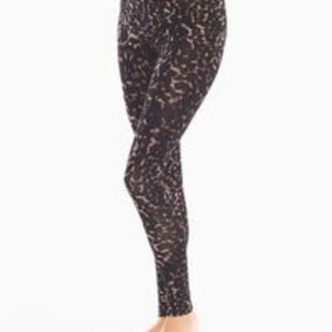 Essential Leggings Lace Animal Athleisure Wear